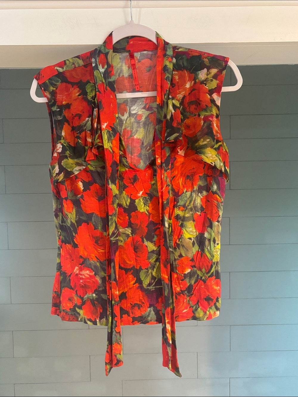 Karen Millen‎ Red Floral Tie-Front Sleeveless Top